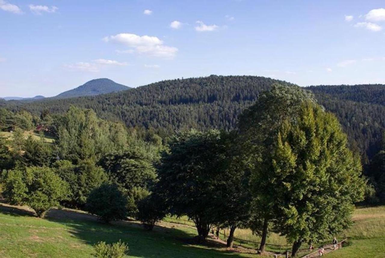 Resort Mezna Hřensko Extérieur photo